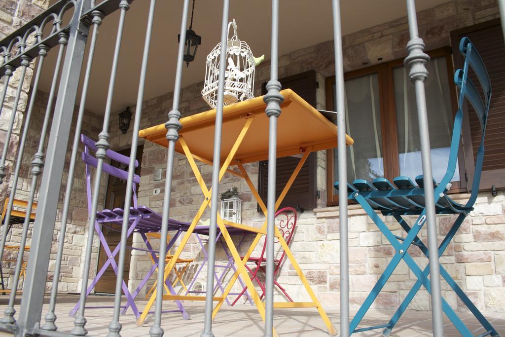 B&B Lavanda E Rosmarino アッシジ エクステリア 写真